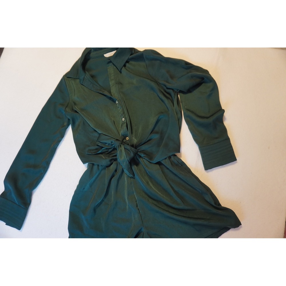 Illa Illa Emerald Green Satin Long Sleeve Tie Waist Romper Womens Medium